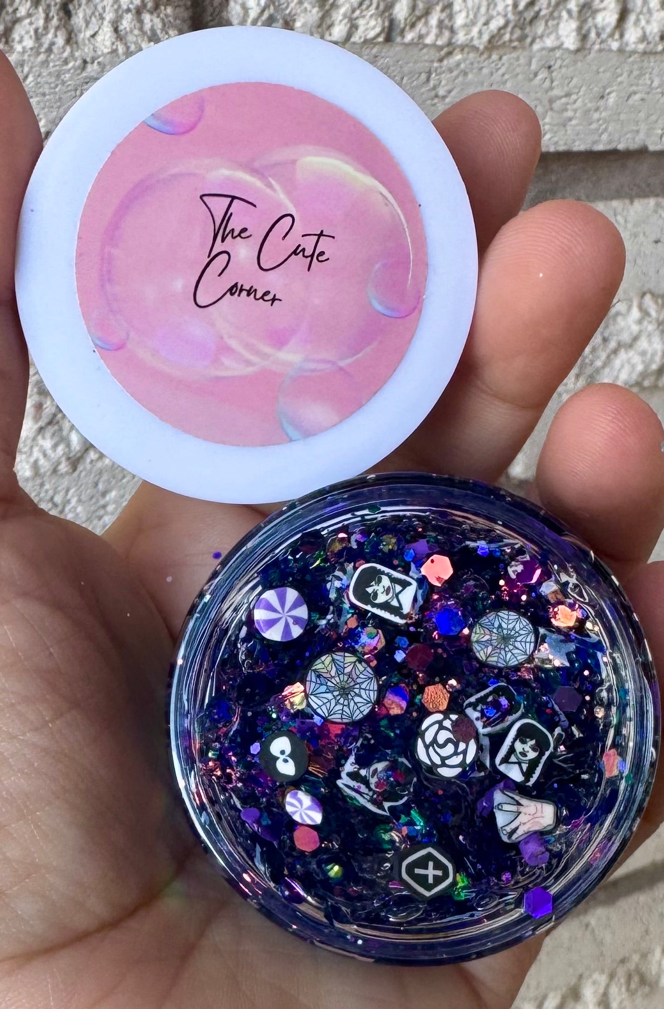 Wednesday Inspired Gel
